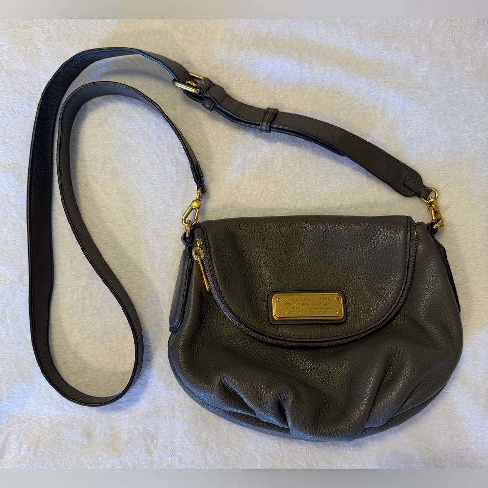 Marc Jacobs Dark Gray Pebbled Leather Crossbody Bag
